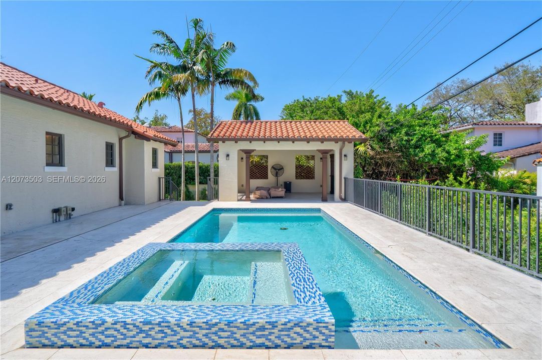 For Rent: $15,000 (4 beds, 4 baths, 3702 Square Feet)