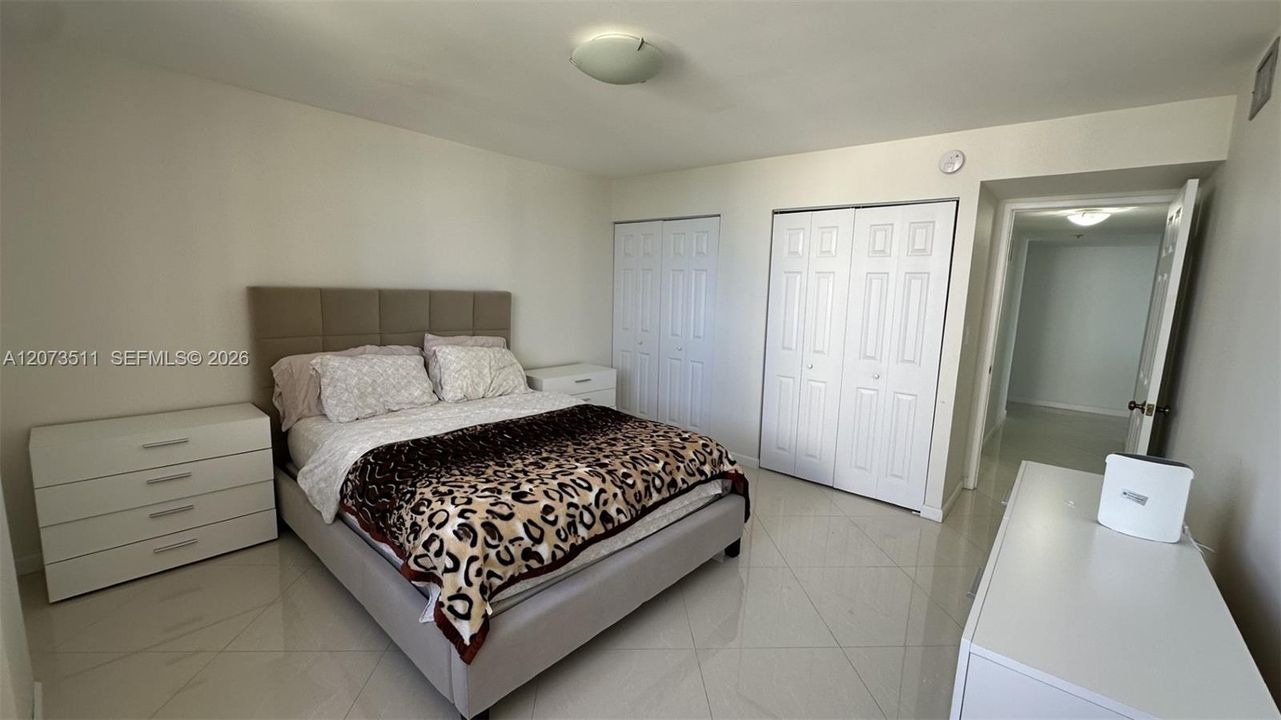 For Rent: $4,500 (3 beds, 3 baths, 2262 Square Feet)