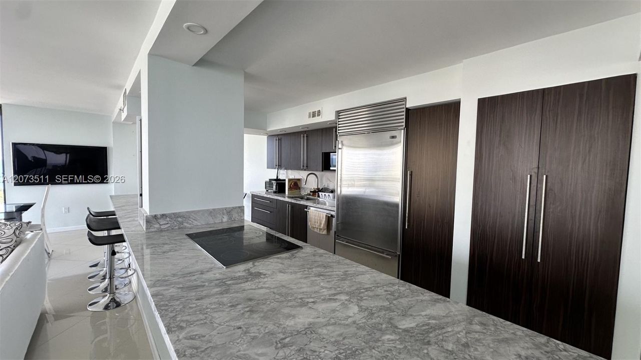 For Rent: $4,500 (3 beds, 3 baths, 2262 Square Feet)