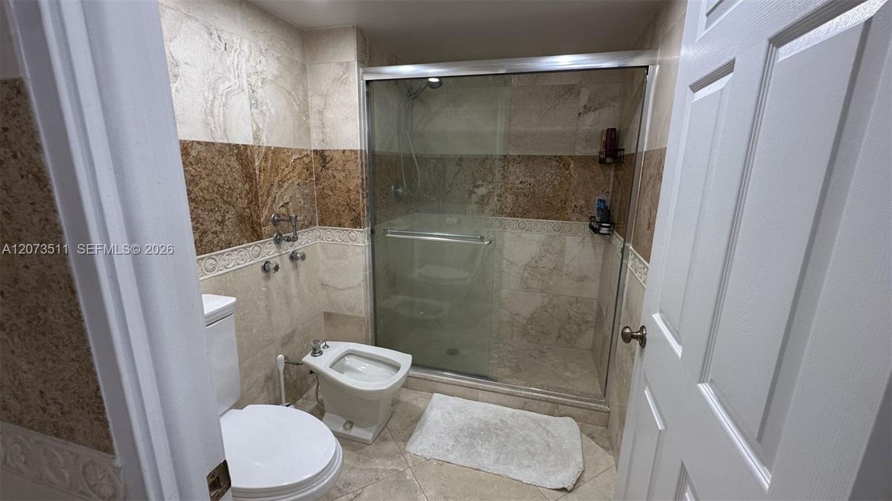 For Rent: $4,500 (3 beds, 3 baths, 2262 Square Feet)