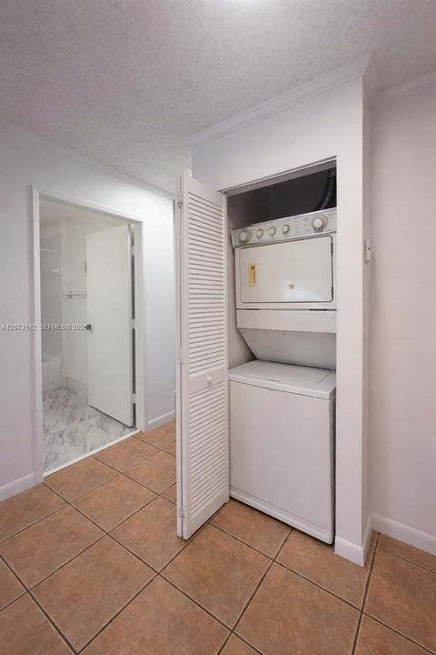 En Renta: $2,500 (3 camas, 2 baños, 1120 Pies cuadrados)
