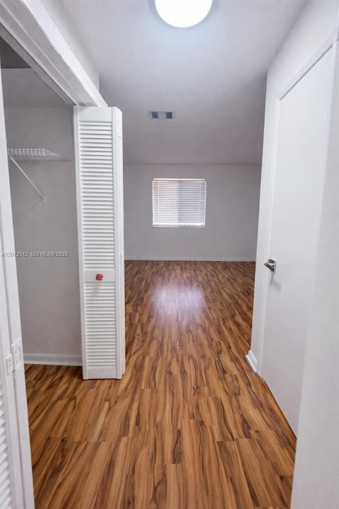 En Renta: $2,500 (3 camas, 2 baños, 1120 Pies cuadrados)