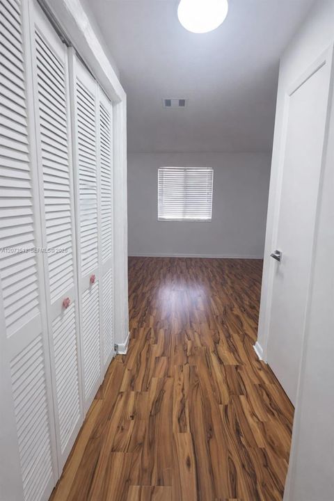 En Renta: $2,500 (3 camas, 2 baños, 1120 Pies cuadrados)