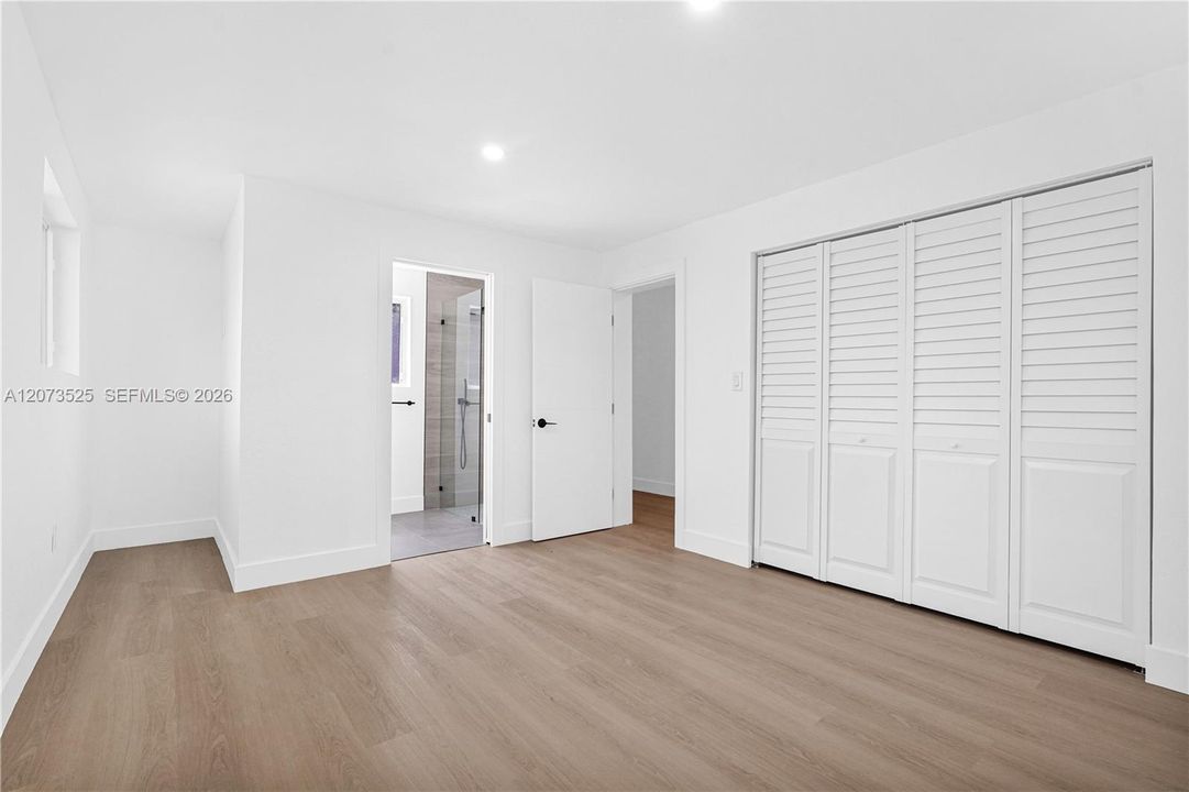 En Venta: $564,900 (3 camas, 1 baños, 900 Pies cuadrados)