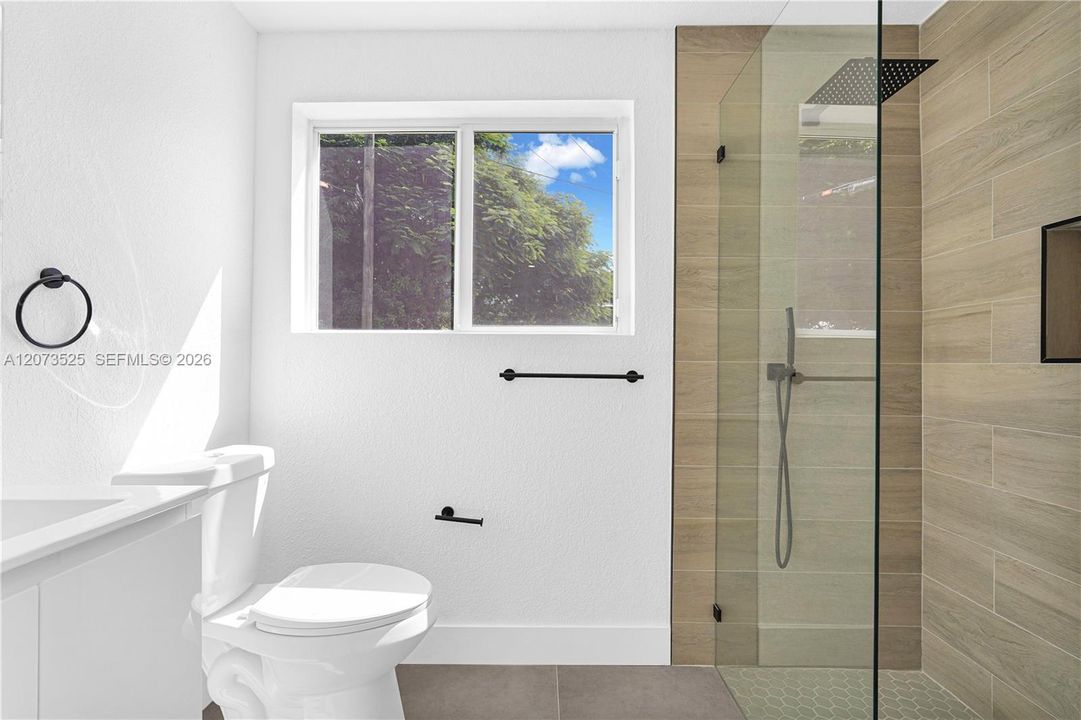 En Venta: $564,900 (3 camas, 1 baños, 900 Pies cuadrados)