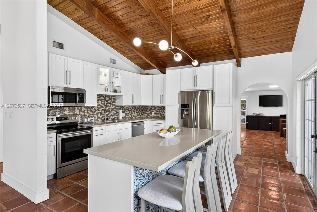 En Venta: $875,000 (3 camas, 3 baños, 2017 Pies cuadrados)