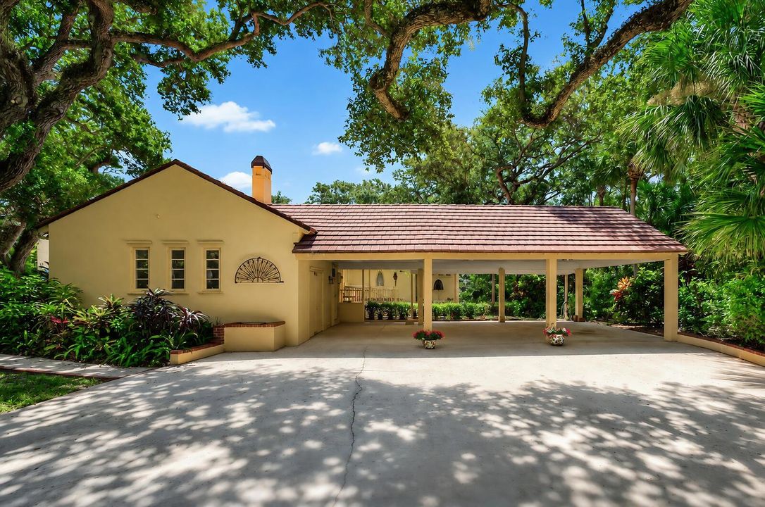 940 Sandfly Ln-10