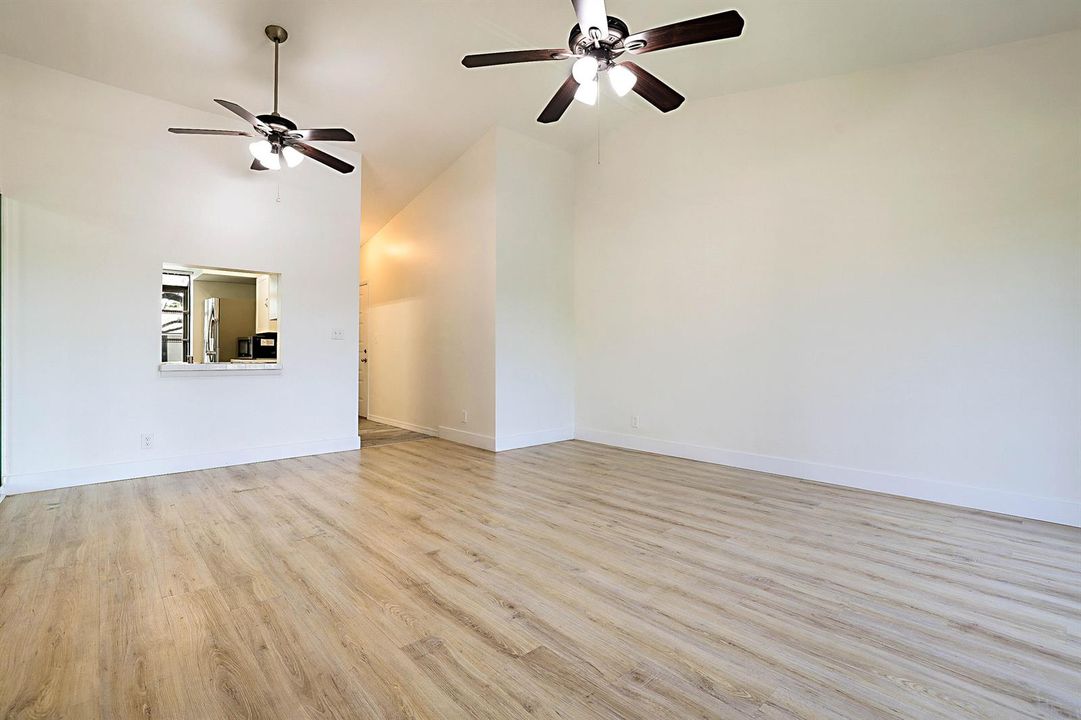 719 Gardens Dr. Unit 206-19