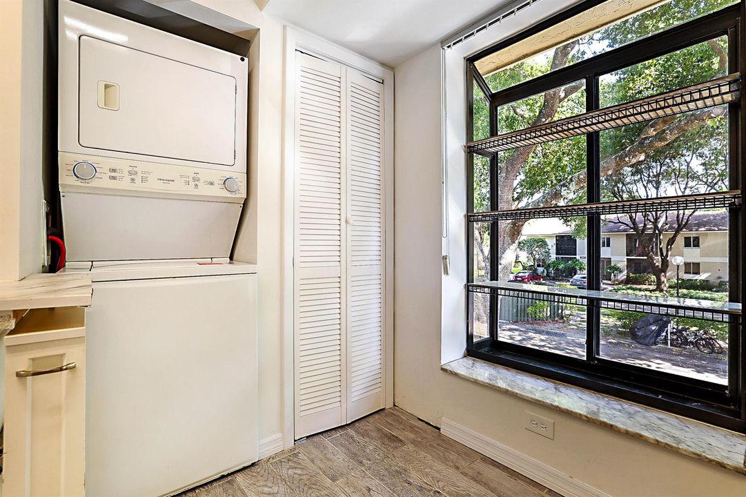 719 Gardens Dr. Unit 206-25