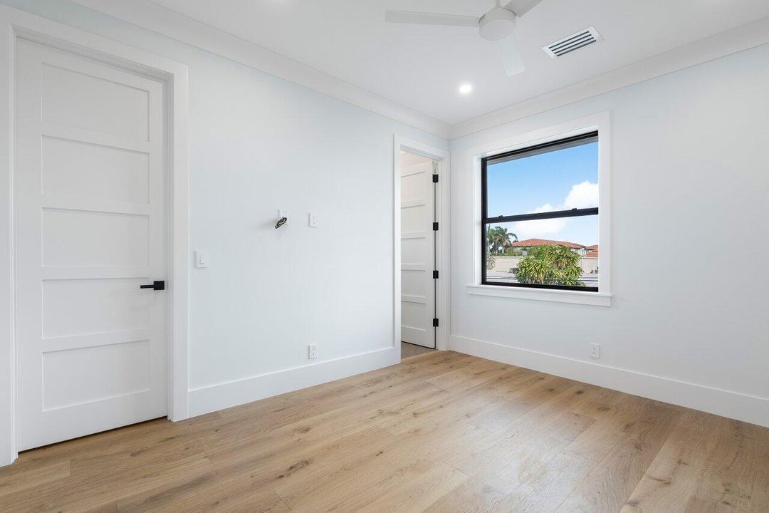 055-709LakeAvenueNorth-DelrayBeach-FL-33