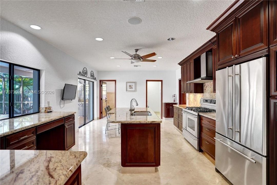 For Rent: $14,500 (3 beds, 2 baths, 2148 Square Feet)