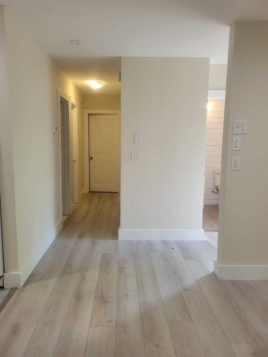 hallway from Livingroom