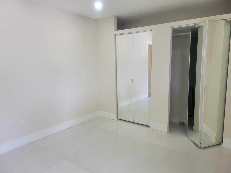 Master Room 4