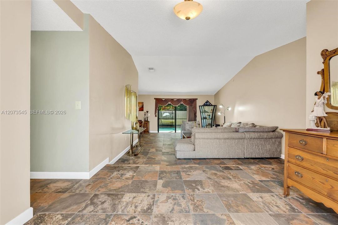 For Sale: $779,000 (3 beds, 2 baths, 1925 Square Feet)