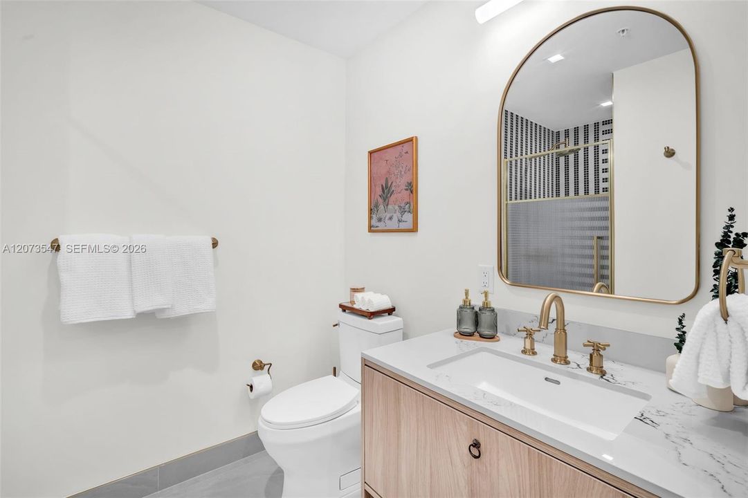 В аренду: $3,500 (0 спален, 1 ванн, 0 Квадратных фут)