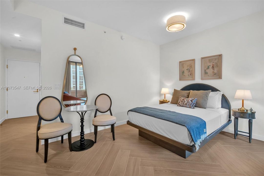 В аренду: $3,500 (0 спален, 1 ванн, 0 Квадратных фут)