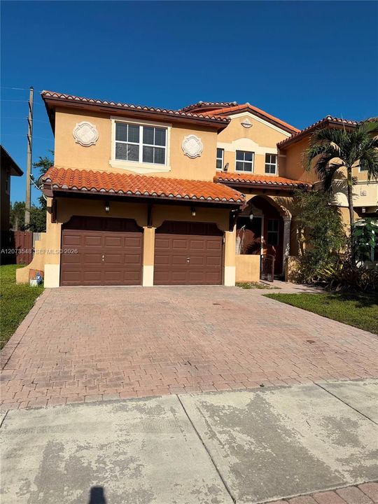 For Rent: $4,700 (4 beds, 4 baths, 3257 Square Feet)