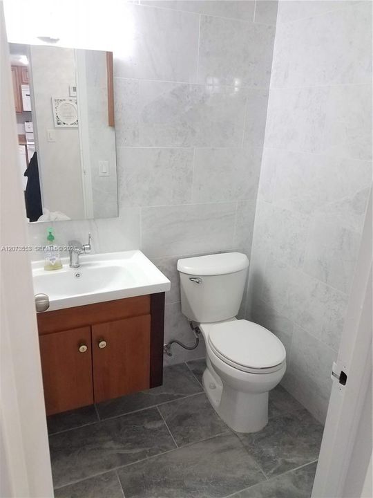 В аренду: $2,100 (1 спален, 1 ванн, 686 Квадратных фут)