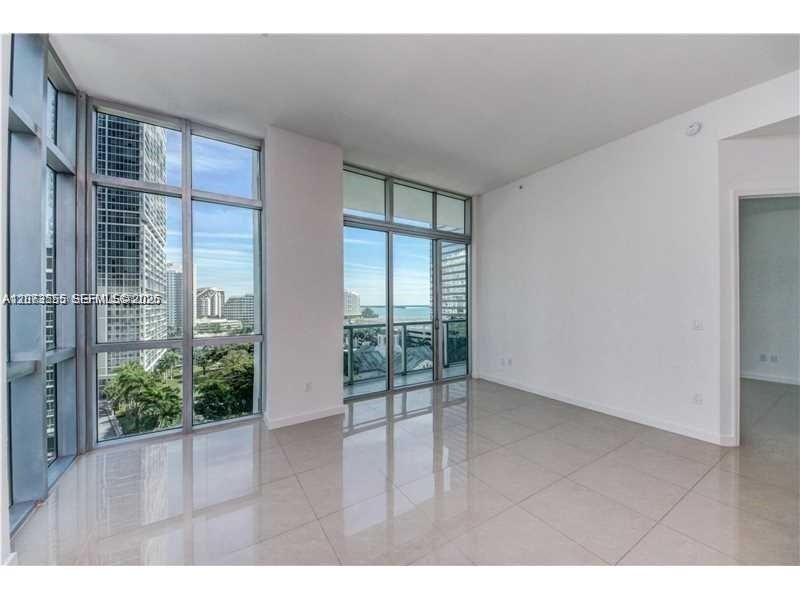 For Rent: $4,650 (2 beds, 2 baths, 1100 Square Feet)