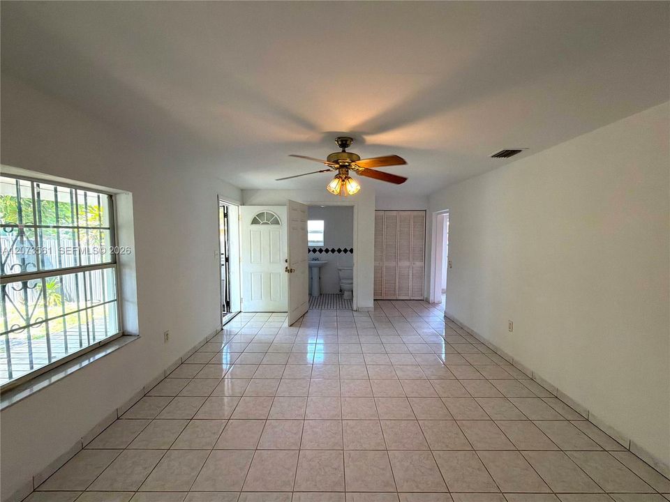 For Sale: $625,000 (3 beds, 2 baths, 1230 Square Feet)