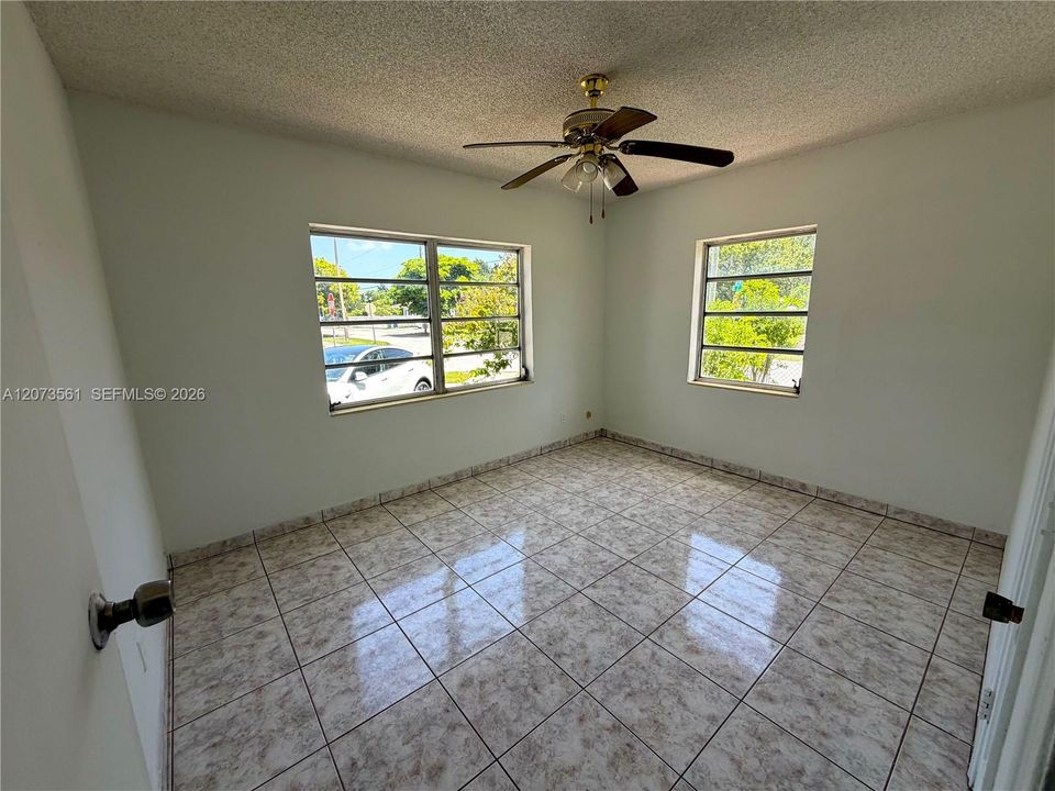 For Sale: $625,000 (3 beds, 2 baths, 1230 Square Feet)