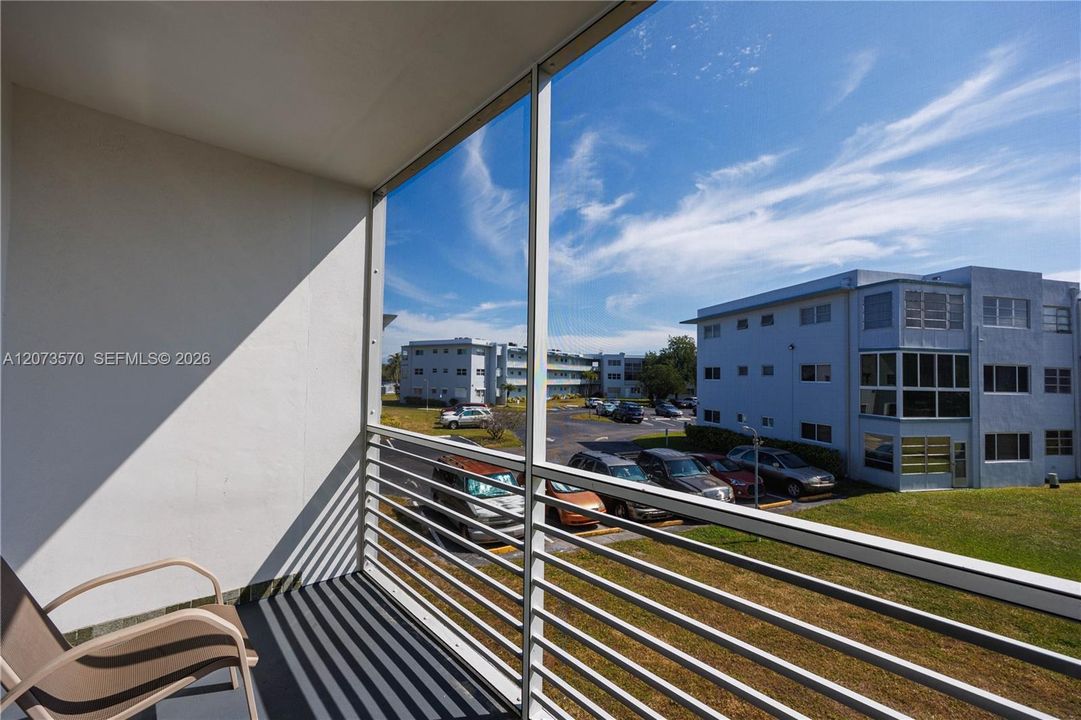 En Venta: $118,500 (1 camas, 1 baños, 727 Pies cuadrados)