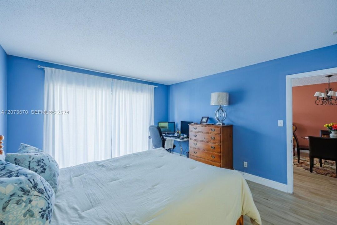 En Venta: $118,500 (1 camas, 1 baños, 727 Pies cuadrados)