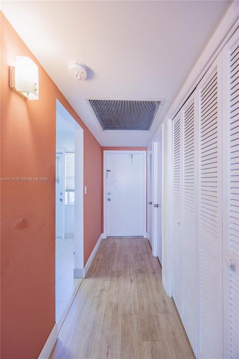 En Venta: $118,500 (1 camas, 1 baños, 727 Pies cuadrados)