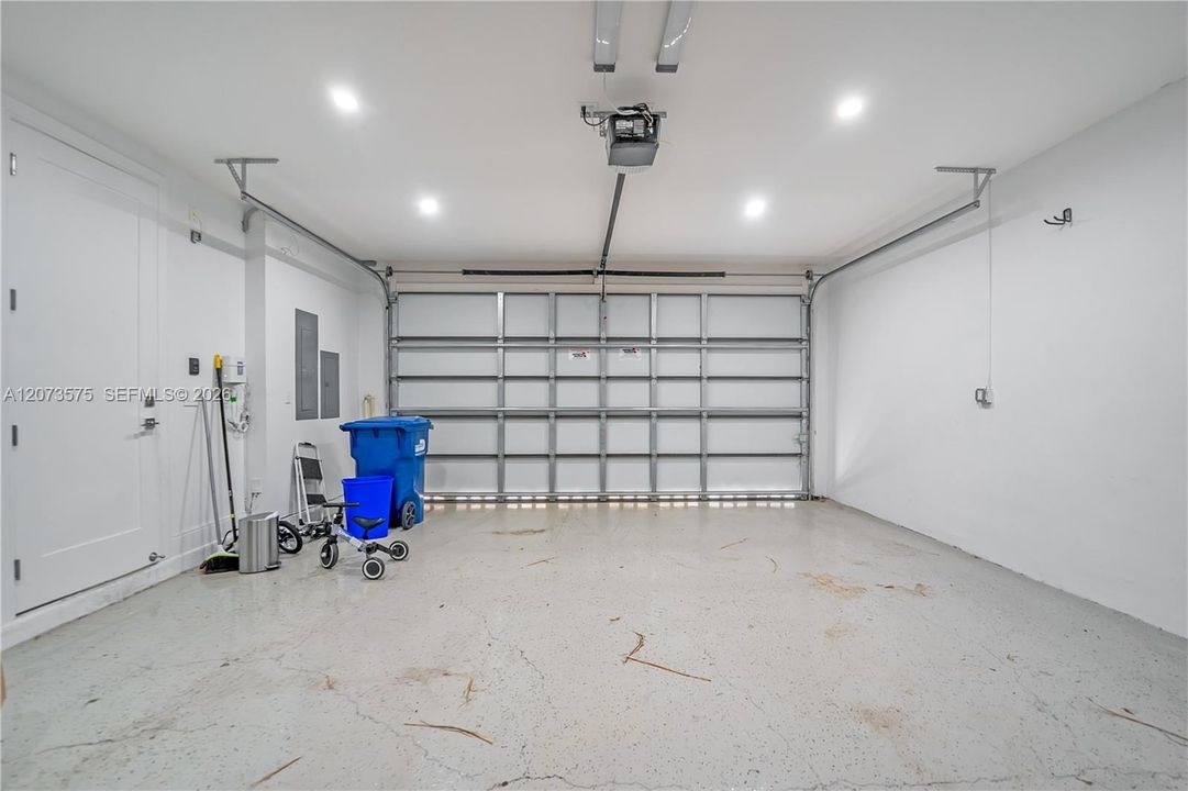 2 Car Garage
