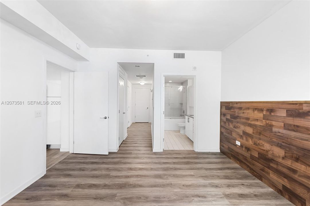 For Rent: $3,200 (1 beds, 1 baths, 760 Square Feet)