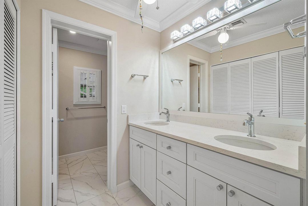Main Vanity