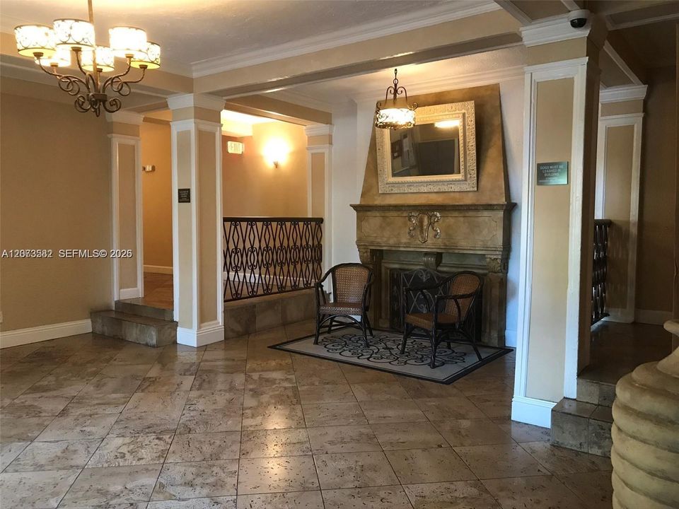 В аренду: $2,750 (2 спален, 2 ванн, 710 Квадратных фут)