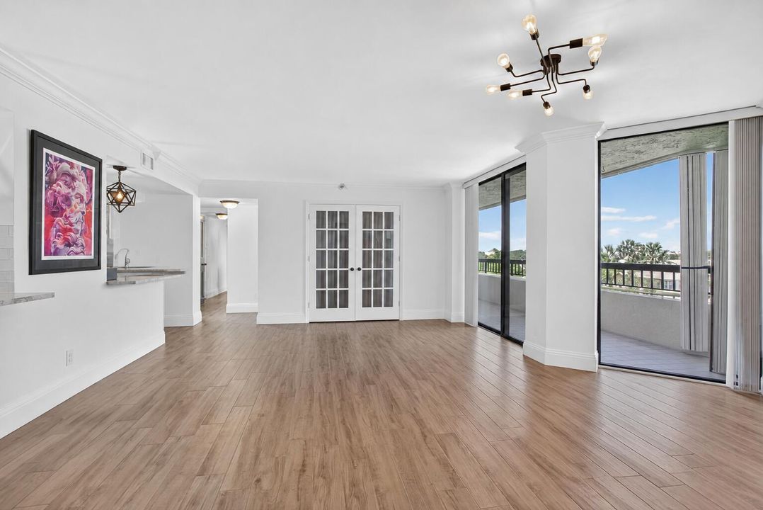 Large Living Area