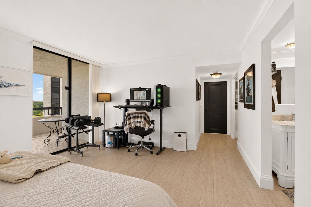Including Workspace and Balcony Access
