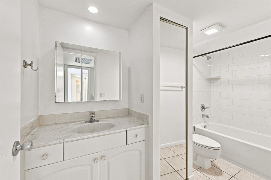 29_bathroom