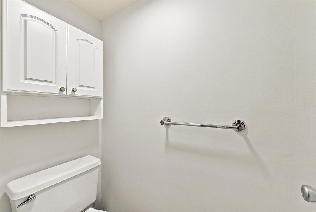 24_bathroom