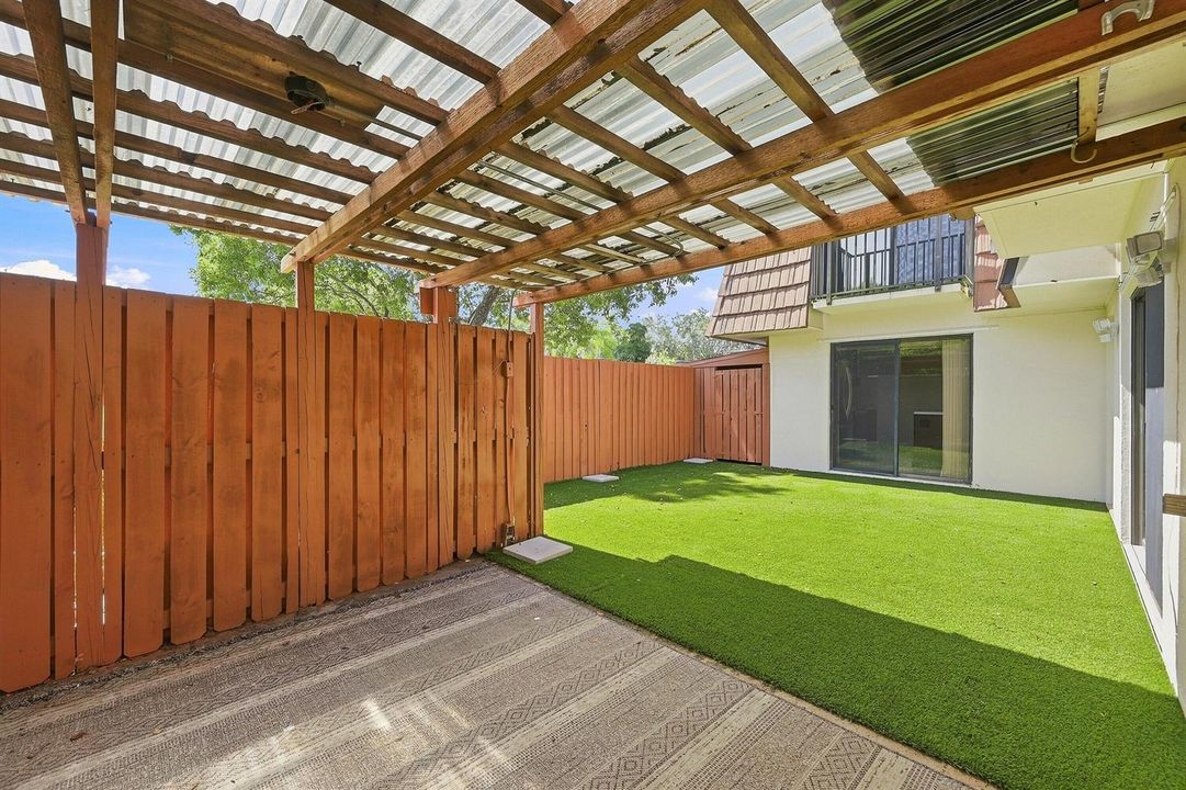 33_patio