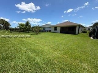En Venta: $329,000 (2 camas, 2 baños, 1418 Pies cuadrados)