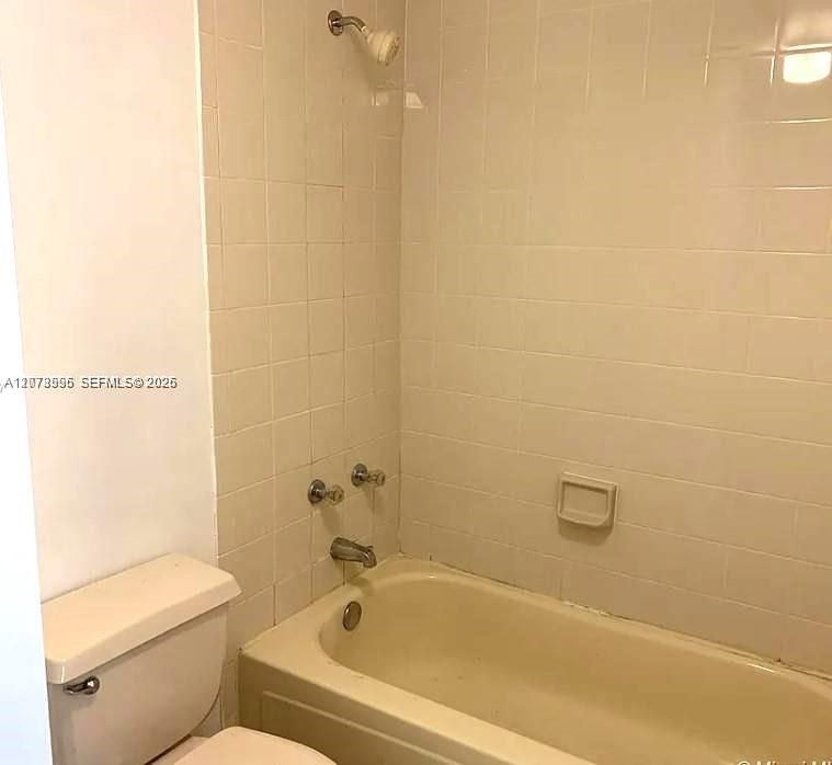 For Sale: $265,000 (2 beds, 2 baths, 1113 Square Feet)