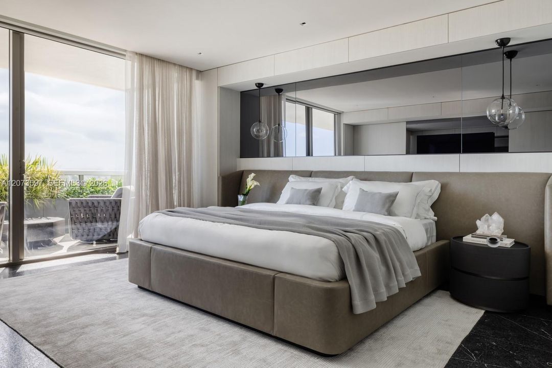 For Rent: $24,000 (3 beds, 3 baths, 1725 Square Feet)