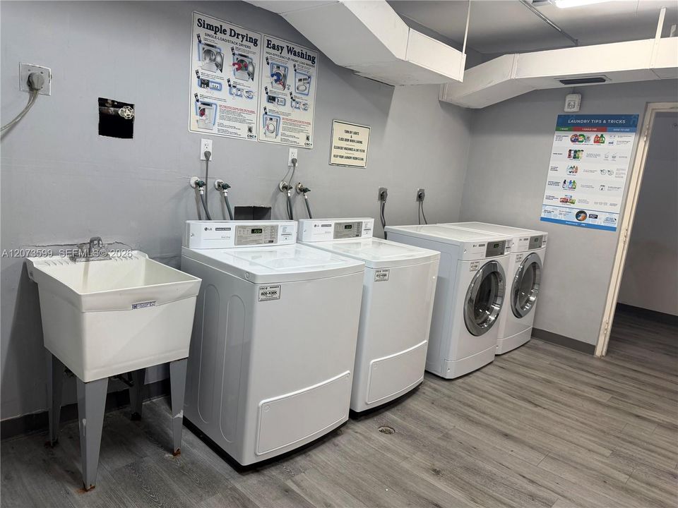 For Rent: $1,790 (1 beds, 1 baths, 844 Square Feet)