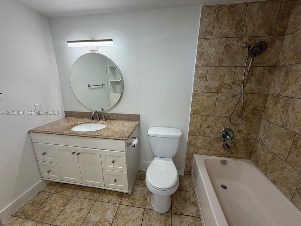 For Rent: $1,790 (1 beds, 1 baths, 844 Square Feet)