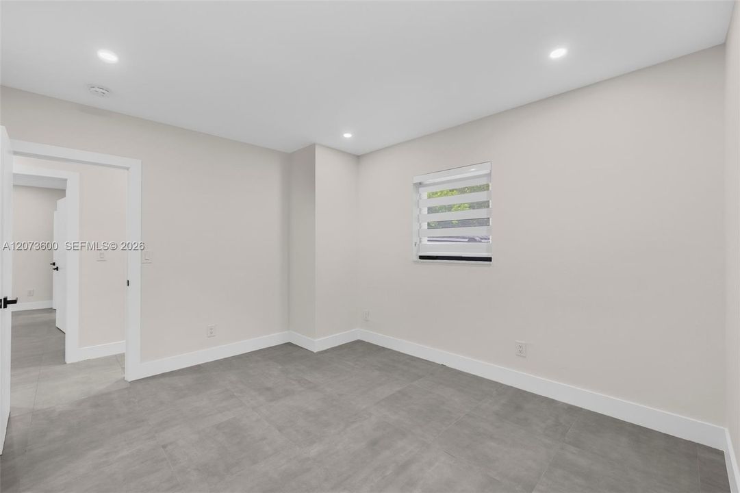 For Rent: $6,000 (3 beds, 2 baths, 3531 Square Feet)