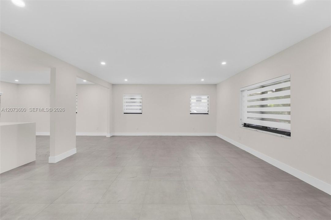 For Rent: $6,000 (3 beds, 2 baths, 3531 Square Feet)
