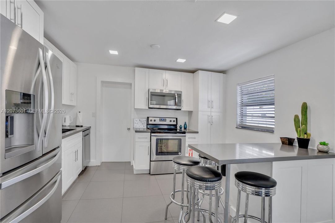 En Venta: $534,900 (3 camas, 2 baños, 1092 Pies cuadrados)