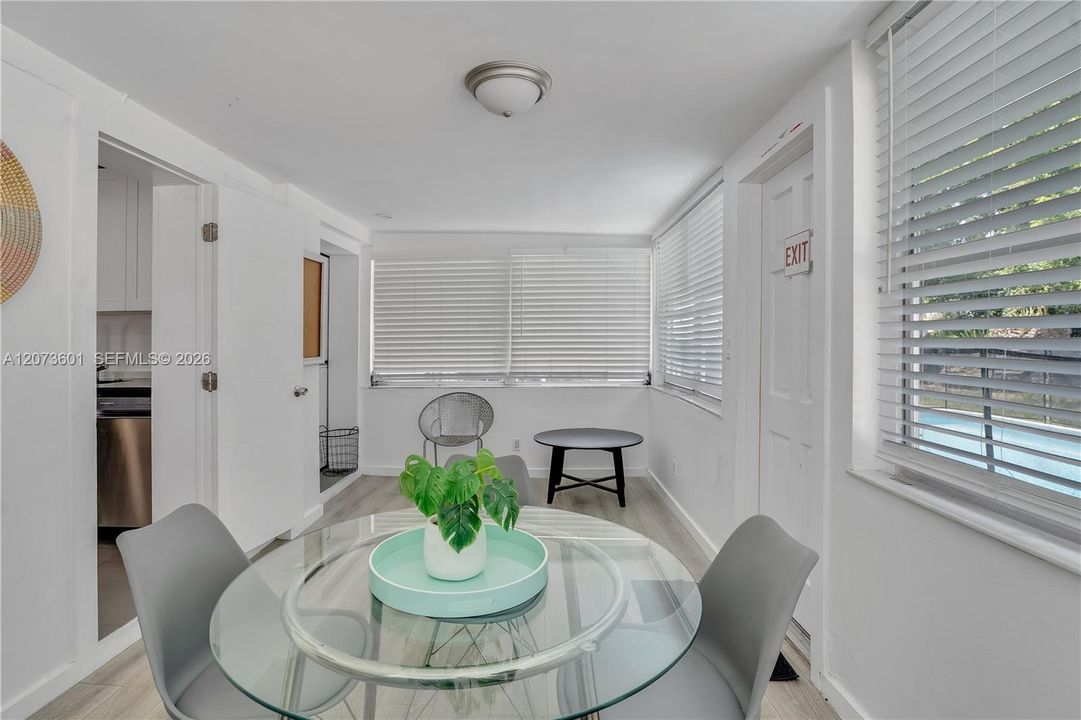 En Venta: $534,900 (3 camas, 2 baños, 1092 Pies cuadrados)