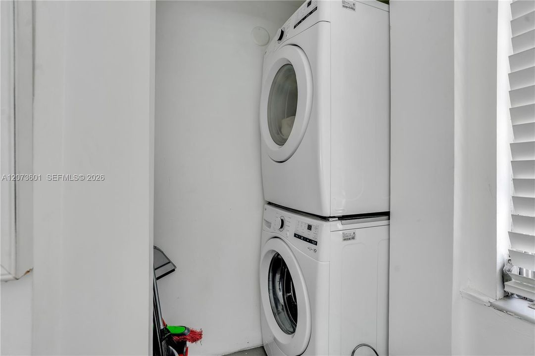En Venta: $534,900 (3 camas, 2 baños, 1092 Pies cuadrados)