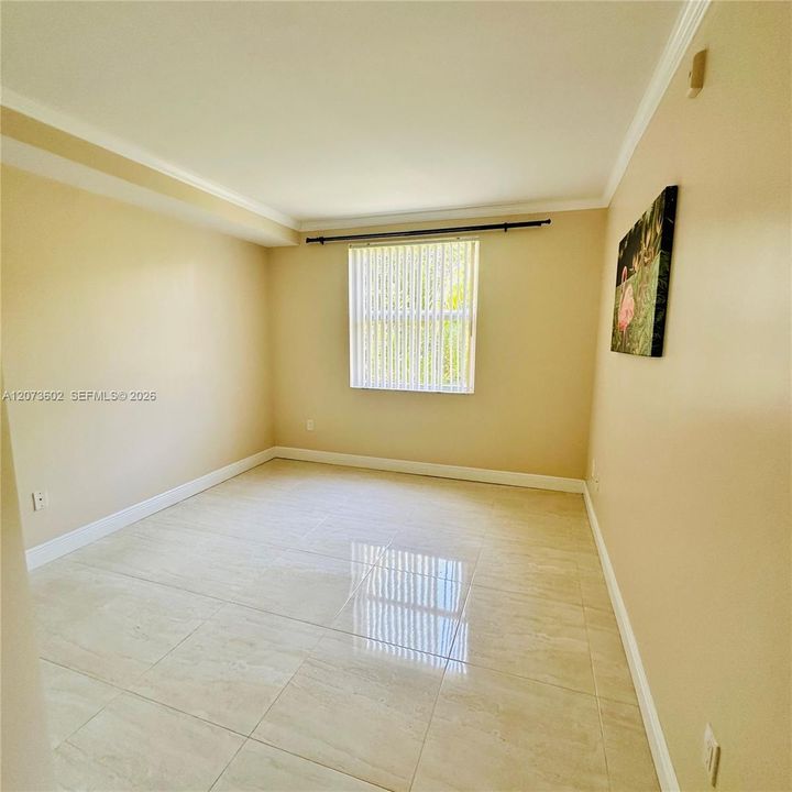 For Rent: $2,900 (2 beds, 2 baths, 1024 Square Feet)