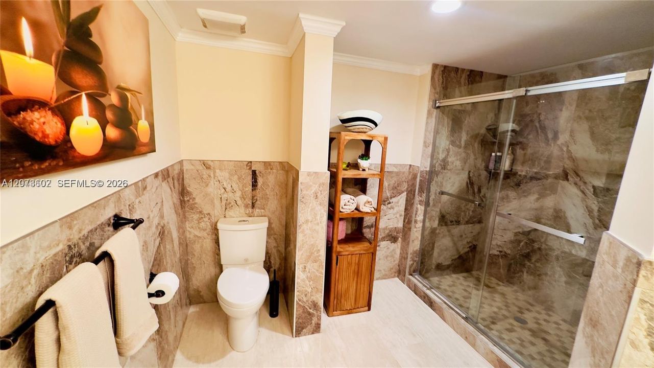 For Rent: $2,900 (2 beds, 2 baths, 1024 Square Feet)