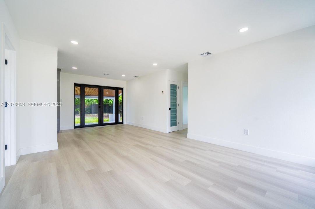Living-Dining area